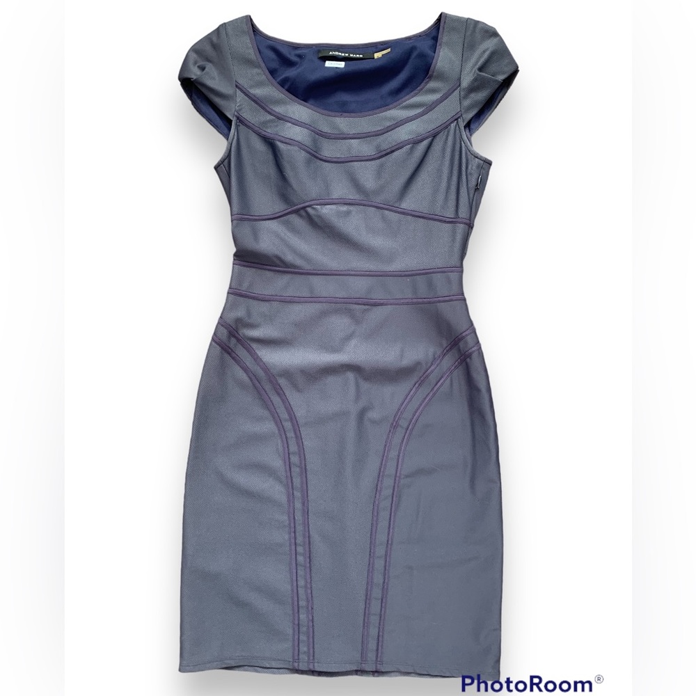 Andrew Marc seamed fitted dress. Size 0